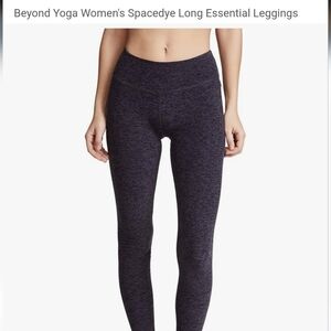 BEYOND YOGA BLACK SPACE DYE LONG ESSENTIALS LEGGINGS. SIZE SMALL.